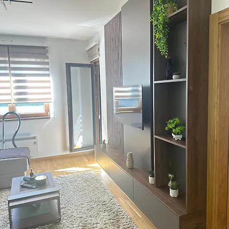 Prestige Forest Wellness & Διαμέρισμα Ζλάτιμπορ