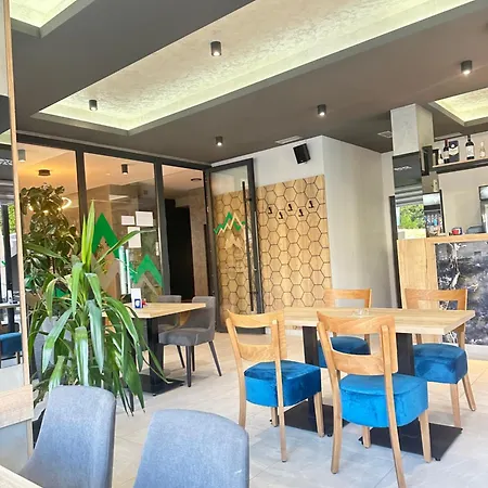 Prestige Forest Wellness & Διαμέρισμα Ζλάτιμπορ