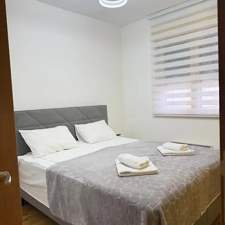 Prestige Forest Wellness & Διαμέρισμα *